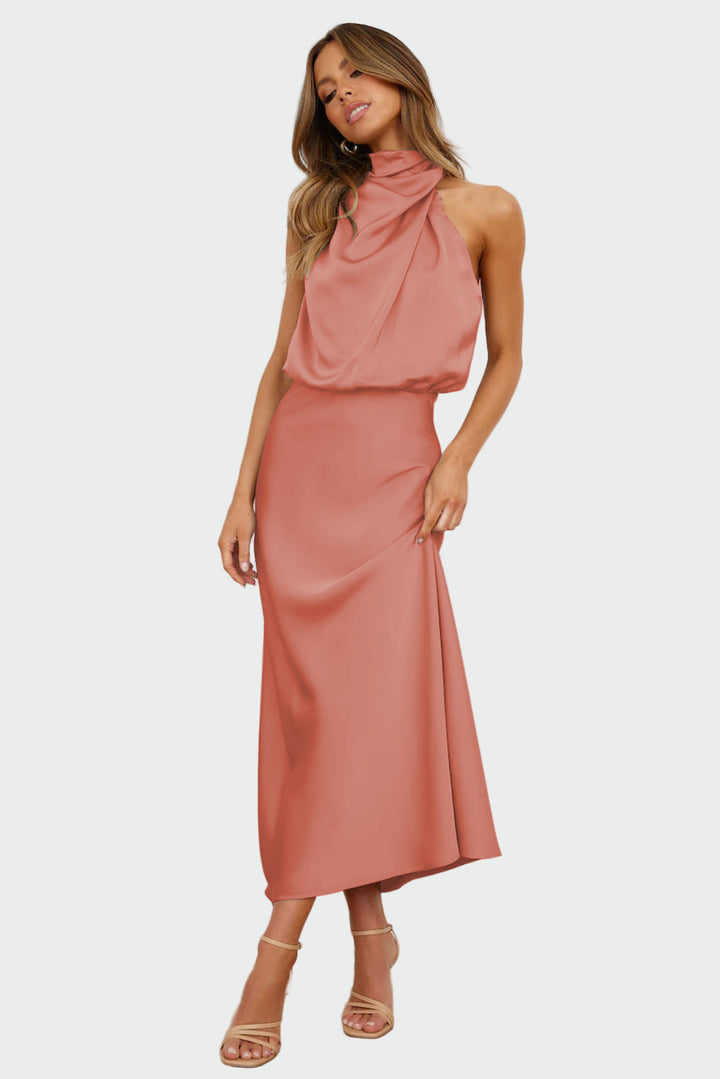 Elegantes Kleid mit offenem Rücken