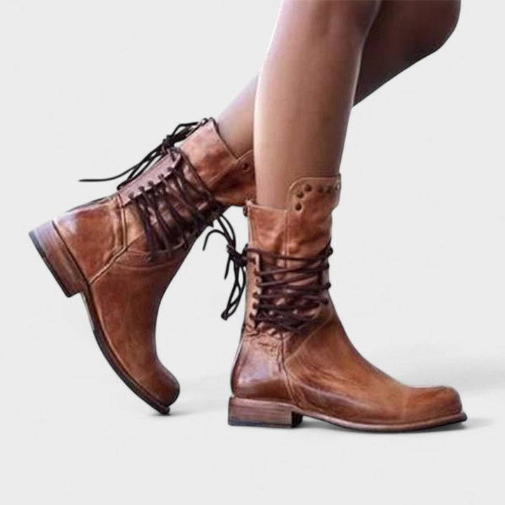 Thilde | Vintage Schnürstiefel