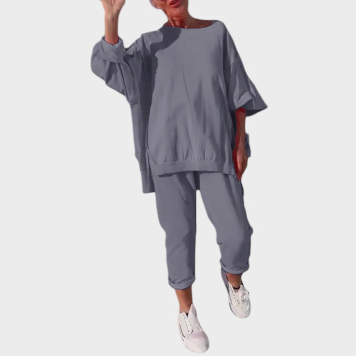 Isabel | Loungewear-Set mit Pullover-Oberteil und kurzen Hosen