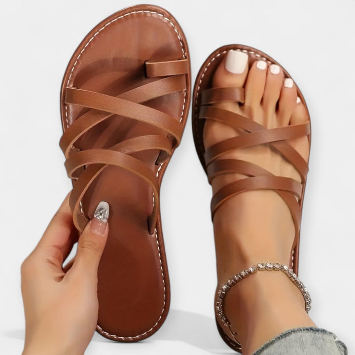 Bequeme offene Slipper für warme Tage