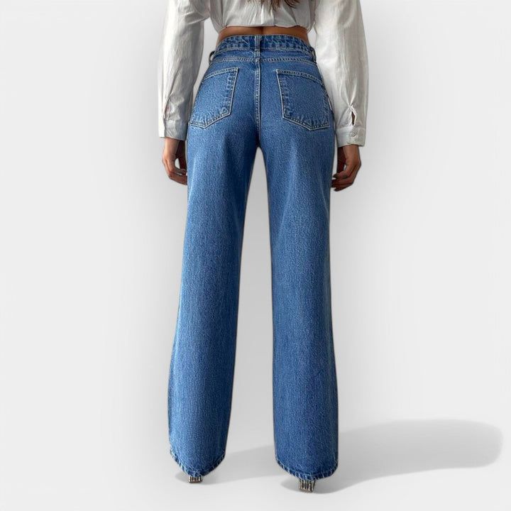 Hochtaillierte Jeans mit komfortablem, weitem Schnitt