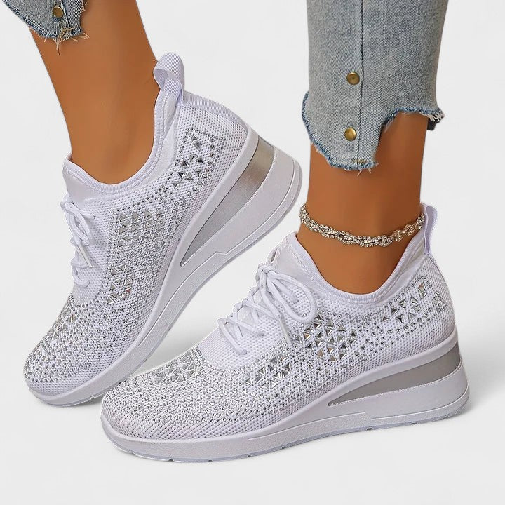 Růžena | Orthopädische Sneakers mit Steinen