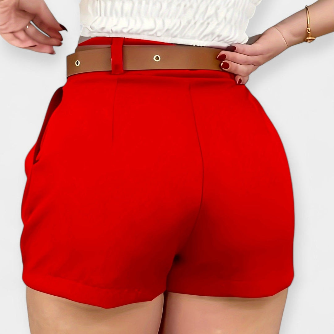 Hoch taillierte Shorts