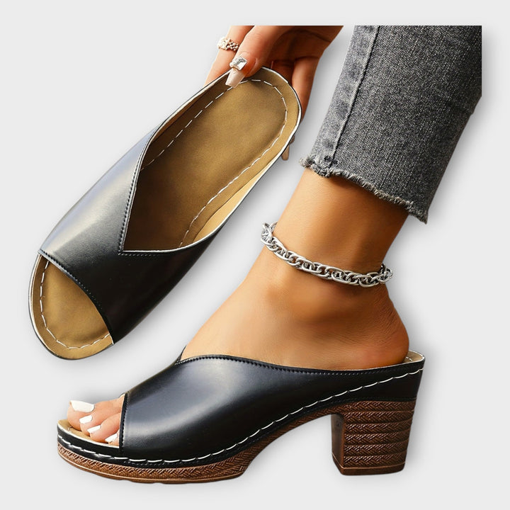 Sandalen mit dickem Absatz und offener Ferse