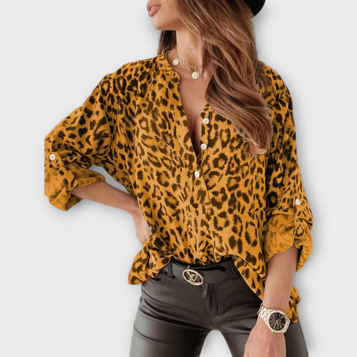 Modebluse mit Leopardenmuster