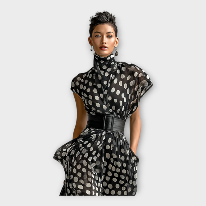 Langes Kleid mit raffinierter und zeitloser Ästhetik