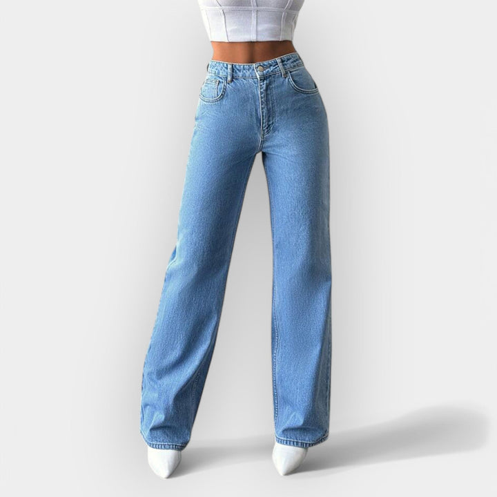 Hochtaillierte Jeans mit komfortablem, weitem Schnitt