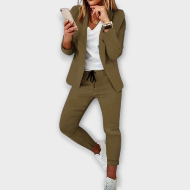 Sophia – Elegantes und komfortables Blazer-Set