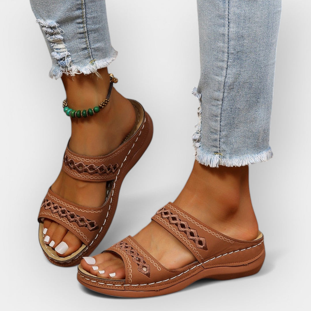 Anatomische Sandalen mit elegantem Design