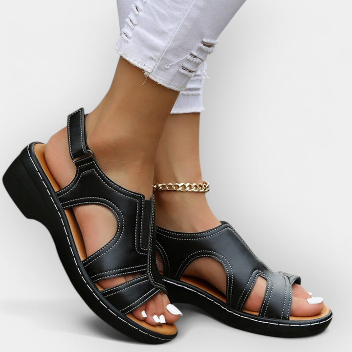 Stilvolle Ledersandalen