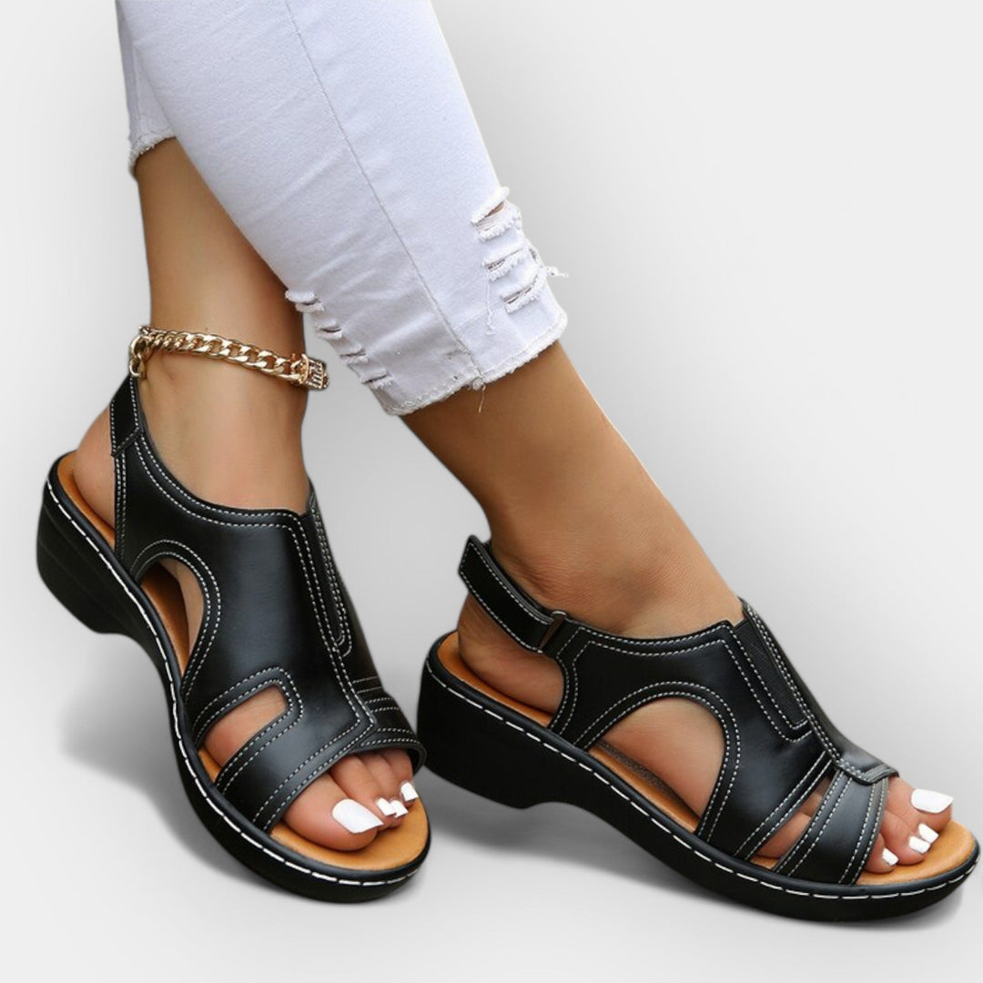 Stilvolle Ledersandalen
