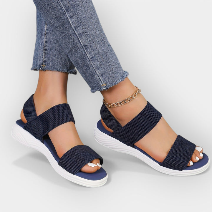 Bequeme elastische Sandalen