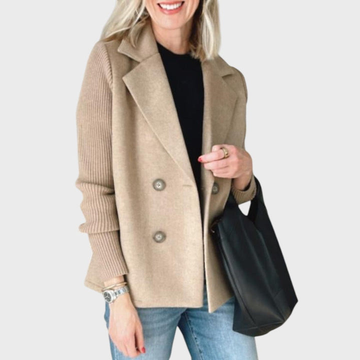 Emma | Eleganter Blazer mit Strickärmeln