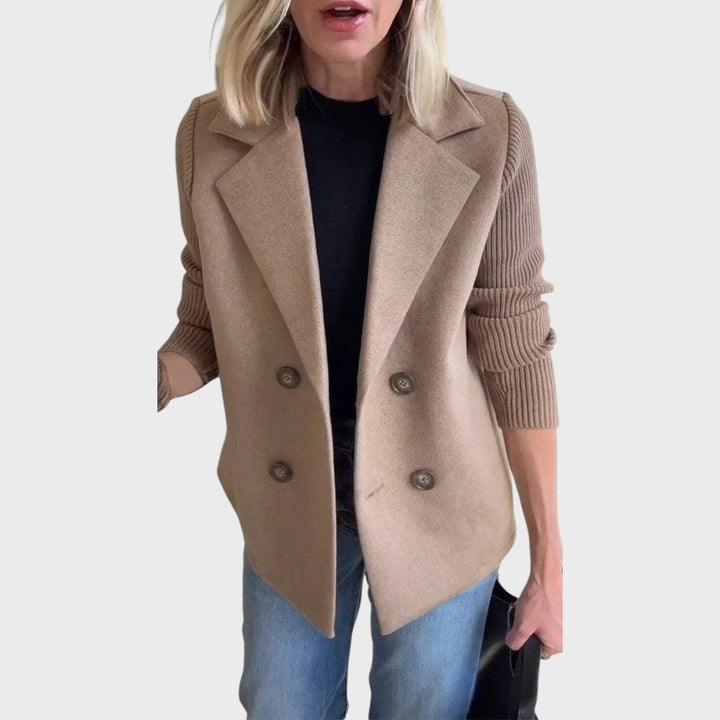 Emma | Eleganter Blazer mit Strickärmeln