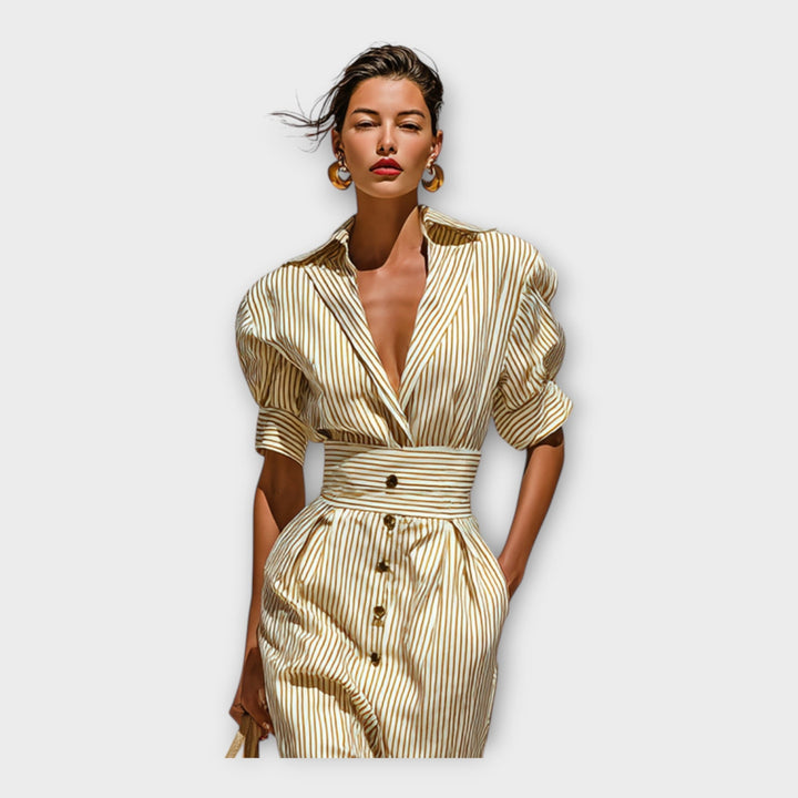 Kleid mit raffinierter Eleganz