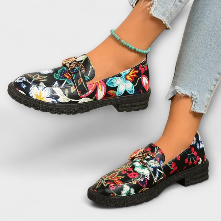 Orla – Bunte Mokkasins mit Blumenmotiv