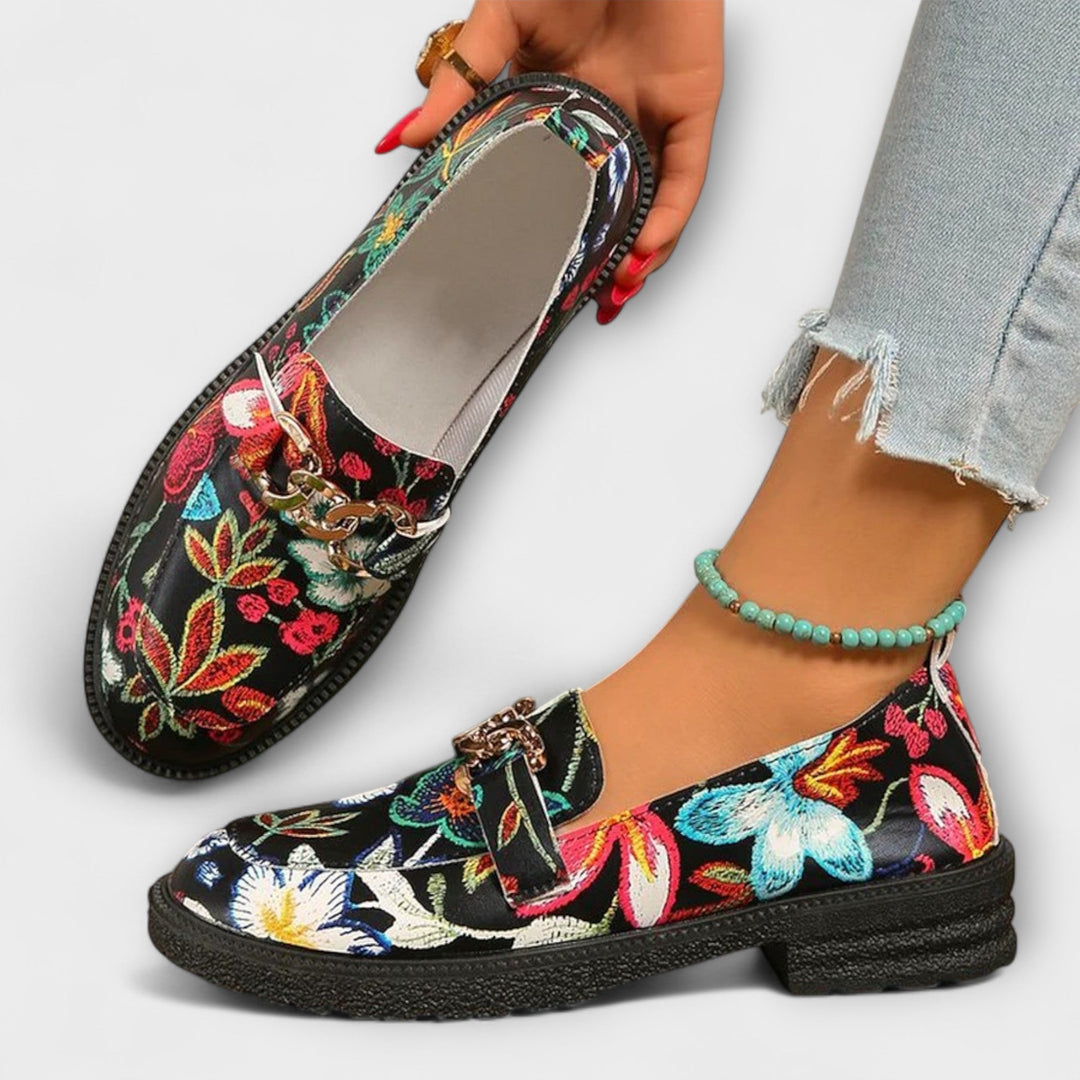 Orla – Bunte Mokkasins mit Blumenmotiv