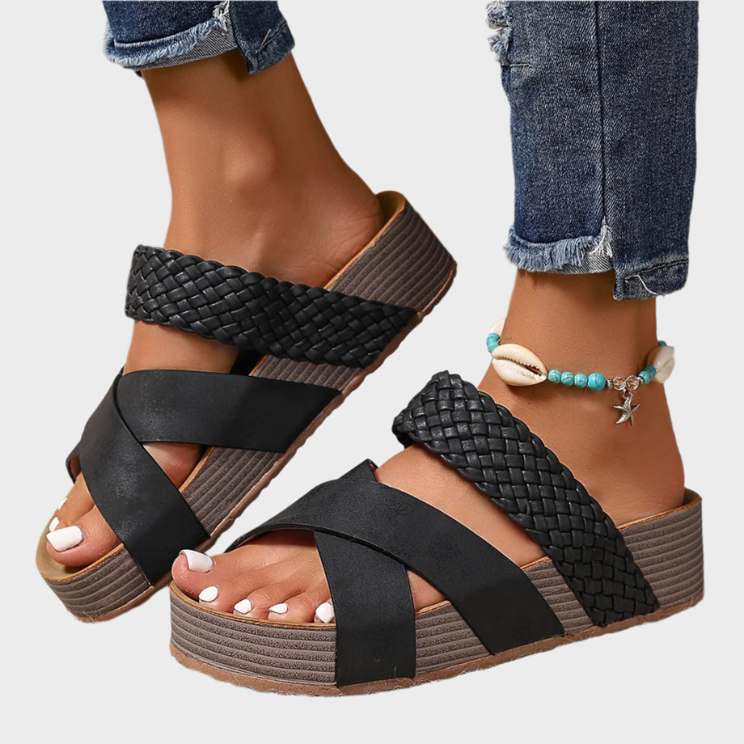 Orthopädische Sandalen mit Unterstützung und Stil