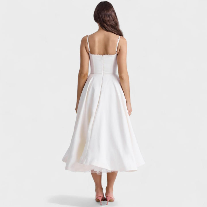 Clara Kleid – Retro Eleganz