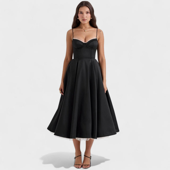 Clara Kleid – Retro Eleganz