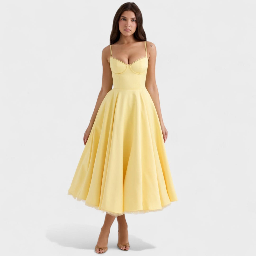 Clara Kleid – Retro Eleganz