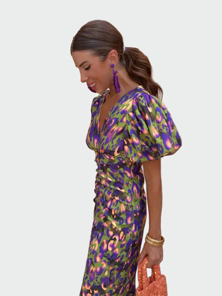 Mittellanges elegantes Kleid